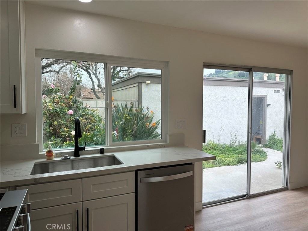 2322 Canyon Park Dr - Photo 7 of 21