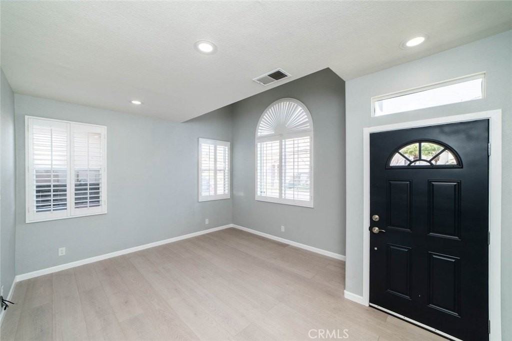 17 Nopalitos Way - Photo 2 of 42