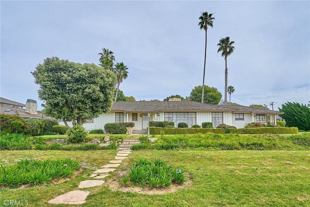 2136 Paseo Del Mar - Photo 2 of 38