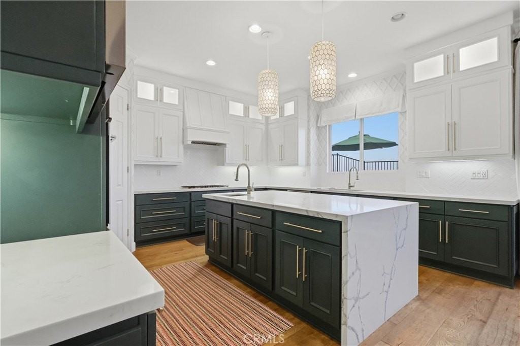 2108 Ridgeview Terrace Dr - Photo 4 of 25