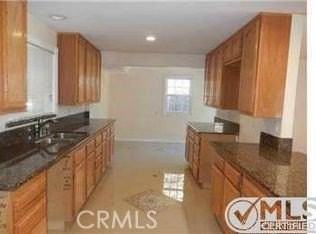 5538 Irondale Ave - Photo 2 of 4