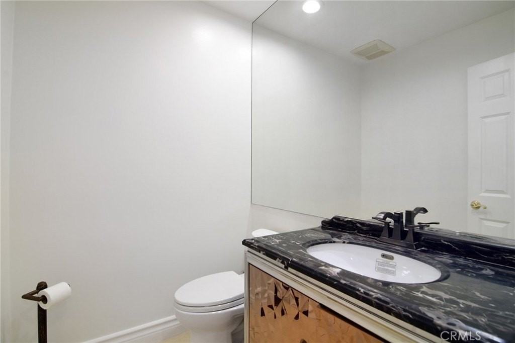 5316 Mecca Ave - Photo 7 of 28