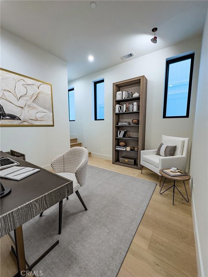 404 16th St - Photo 6 of 50