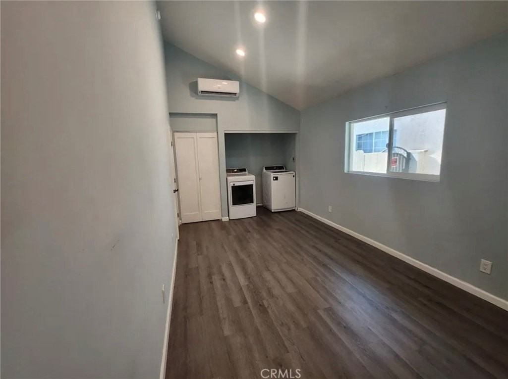 16718 Mayall St - Photo 6 of 11