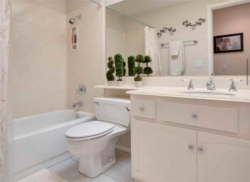 4600 Via Pamplona - Photo 6 of 16