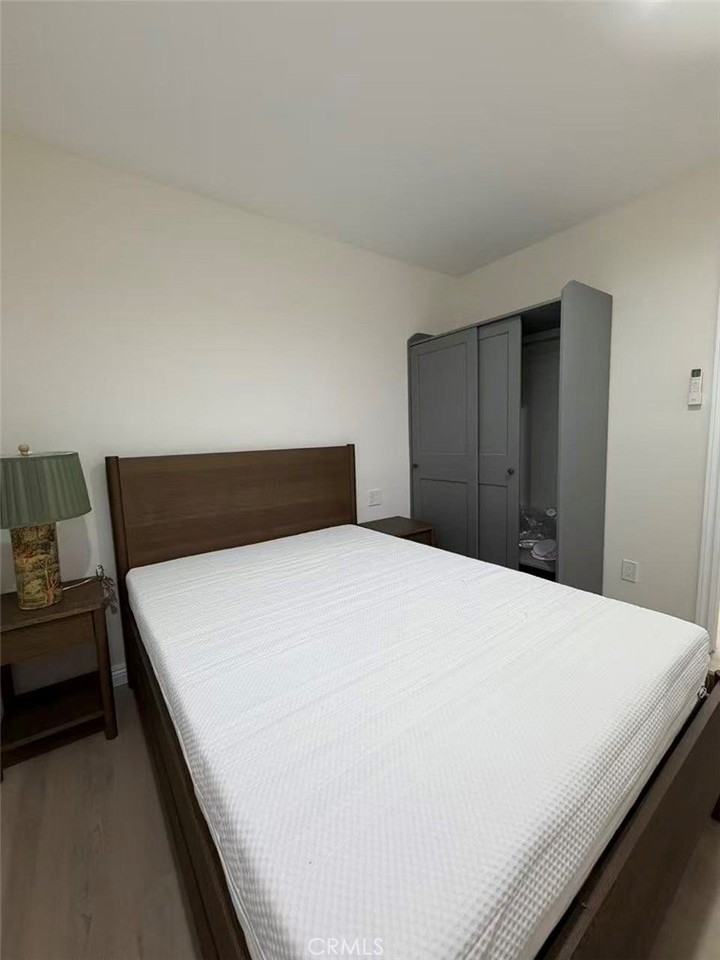 1042 S El Molino St - Photo 4 of 7