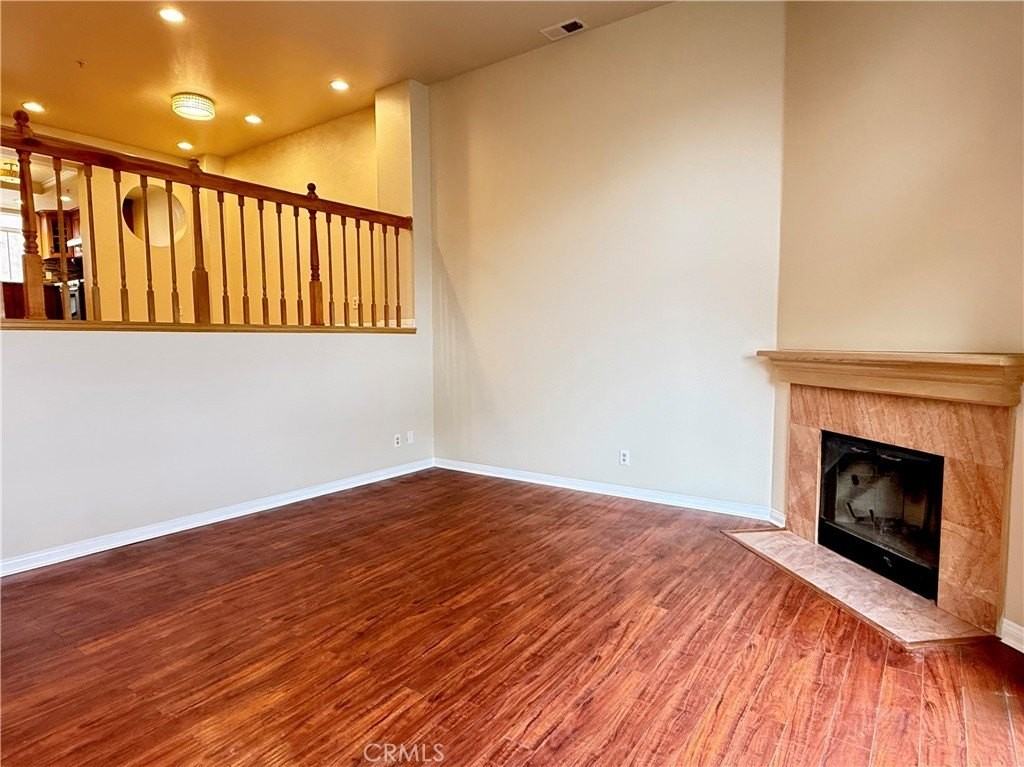 841 Fairview Ave #B - Photo 2 of 19