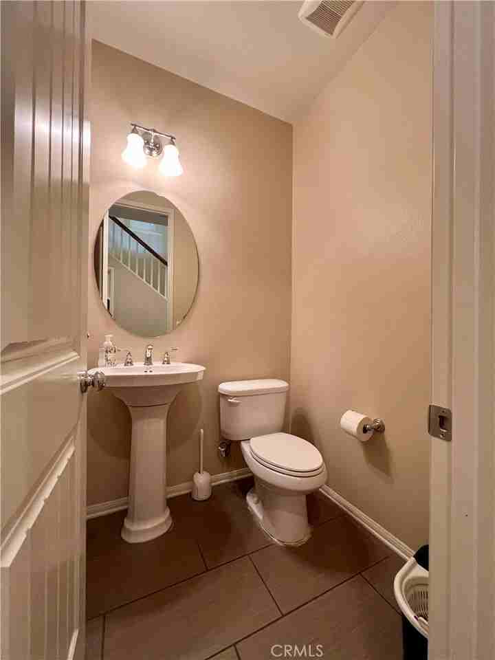 19935 Andorra Ct - Photo 4 of 16