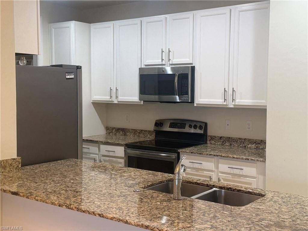 7776 Bristol Cir - Photo 5 of 26