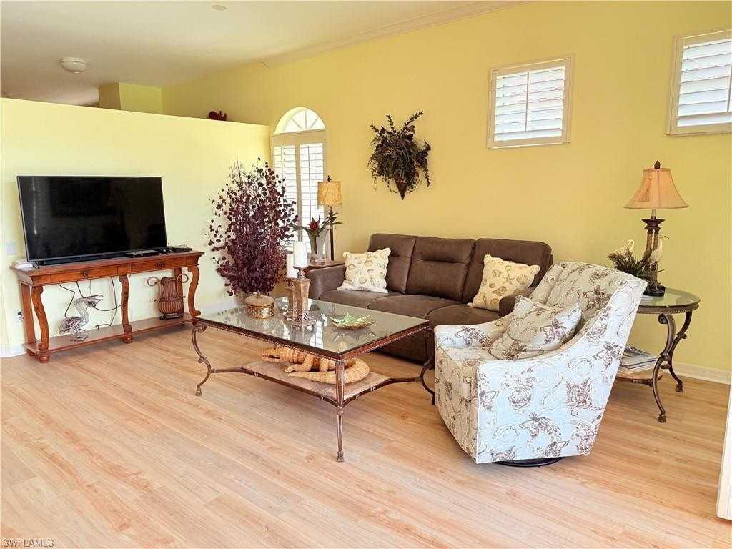 1000 L Ambiance Cir Apt 201 #201 - Photo 5 of 24