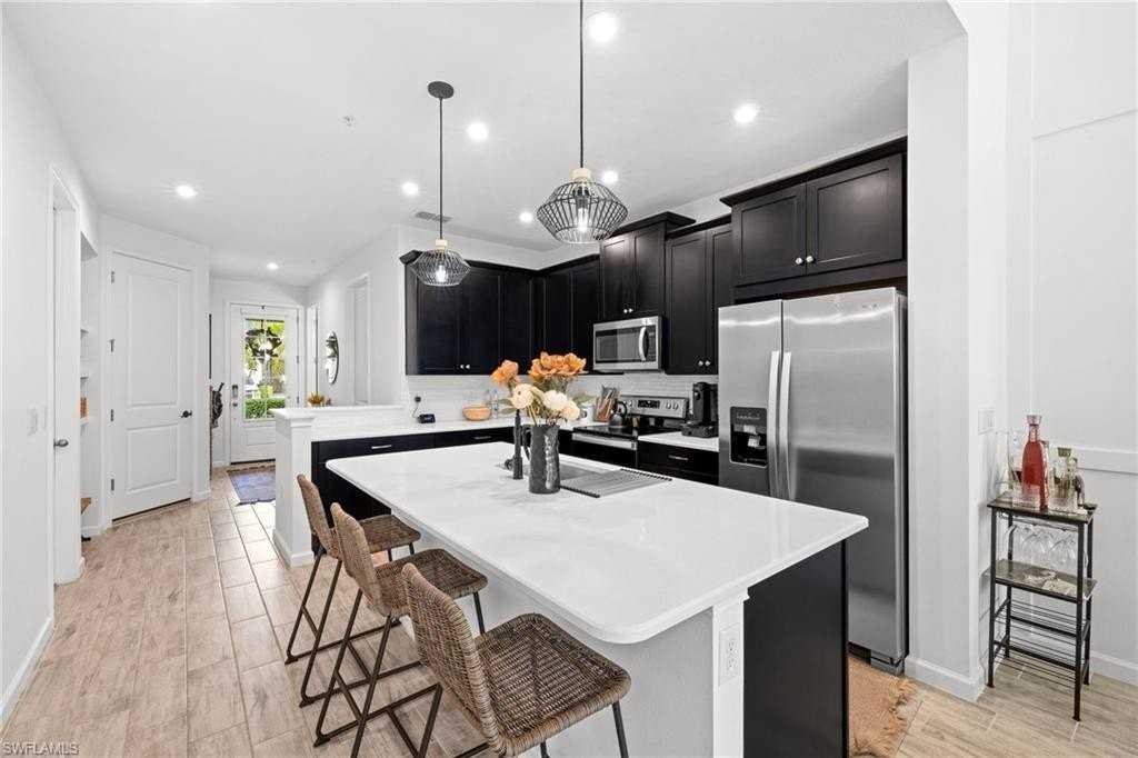 4714 Arboretum Cir Unit 102 #102 - Photo 6 of 48