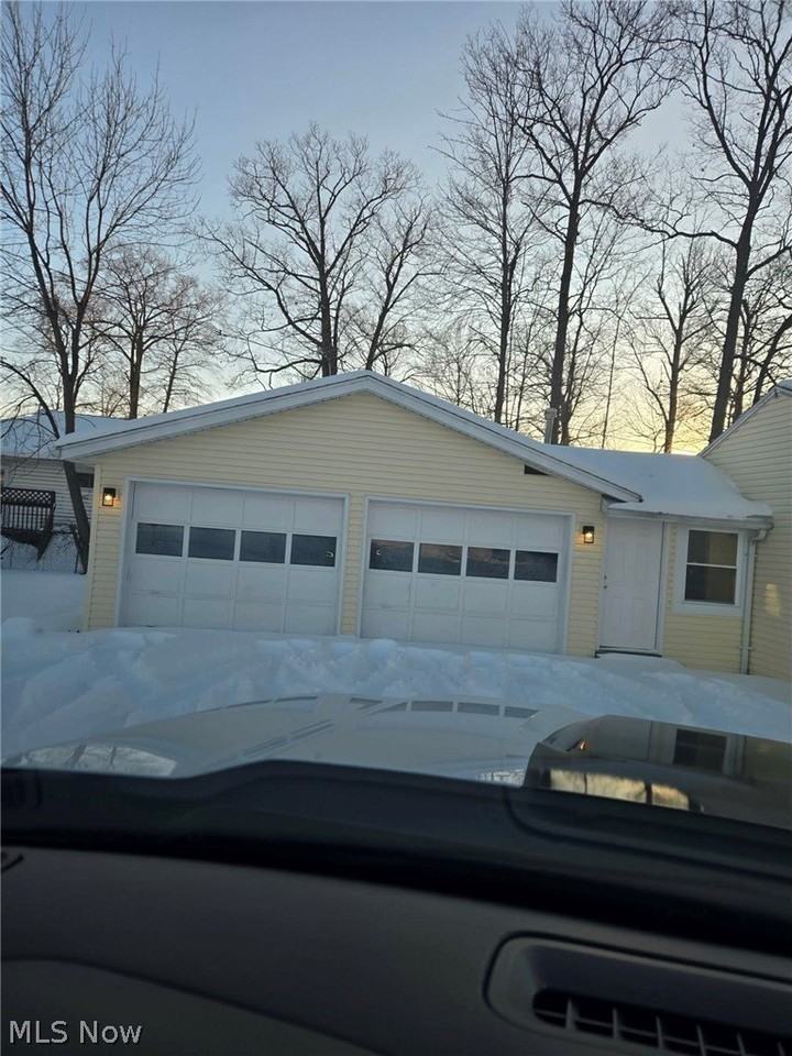 315 Redfern Rd - Photo 3 of 9