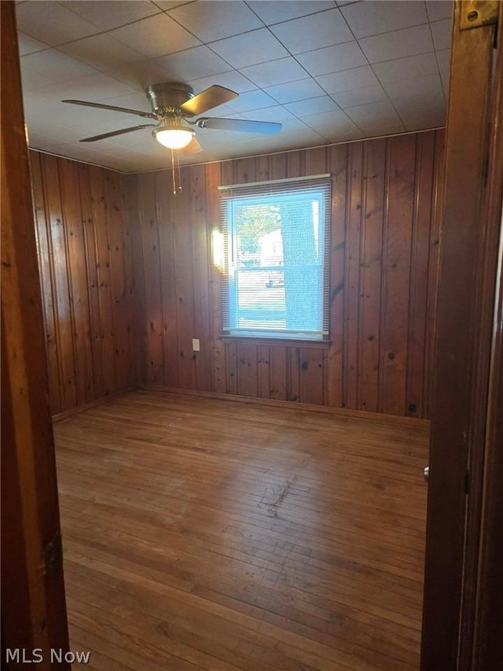 315 Redfern Rd - Photo 4 of 9