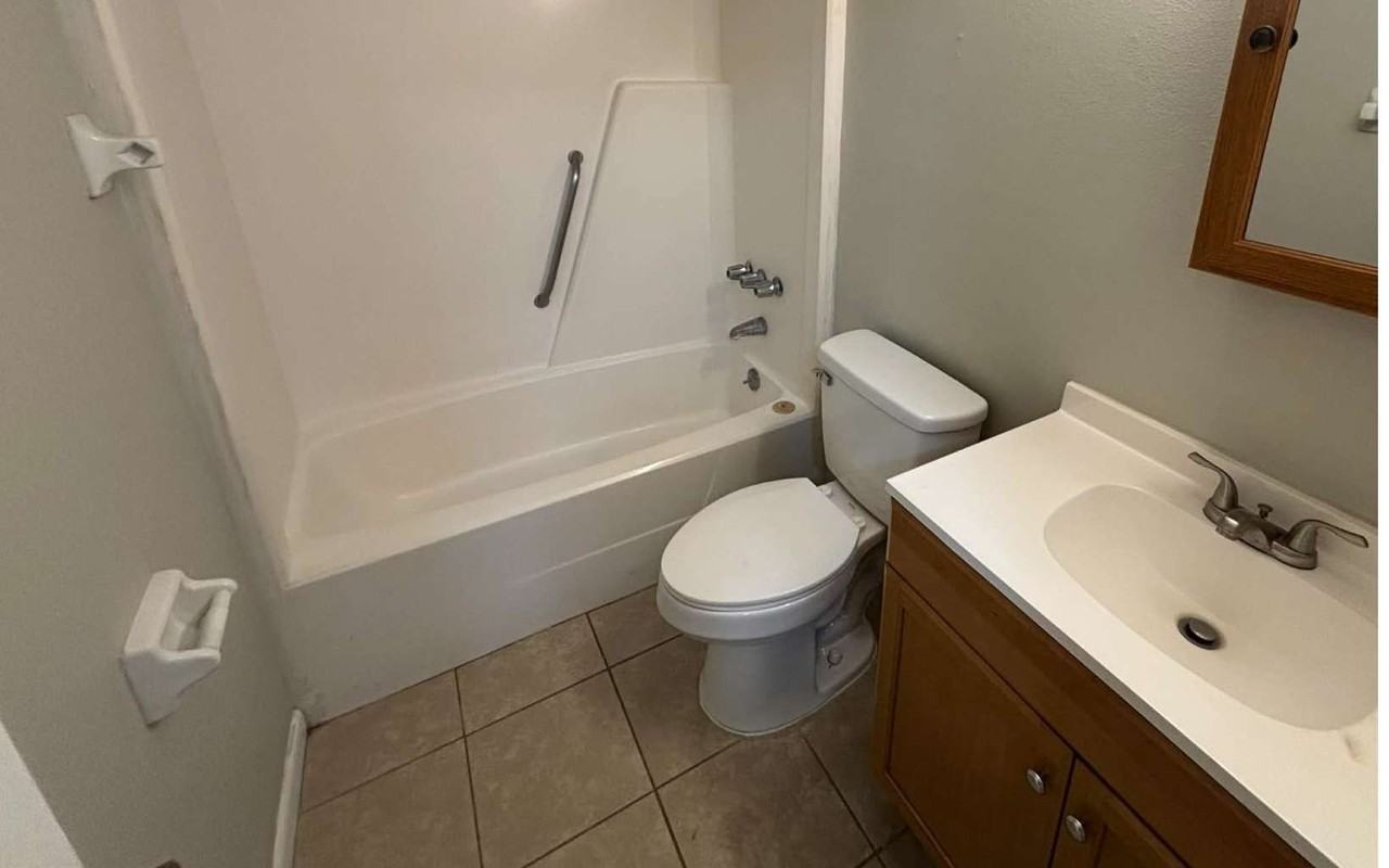 519 Nw Lake City Ave - Photo 7 of 7