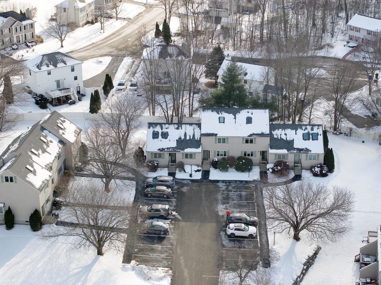 27 Eastmeadow Way - Photo 3 of 29