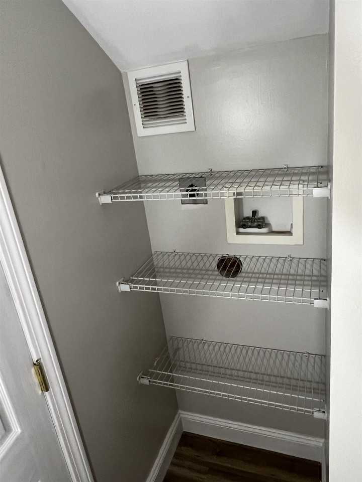 10 Spring St #A - Photo 6 of 7