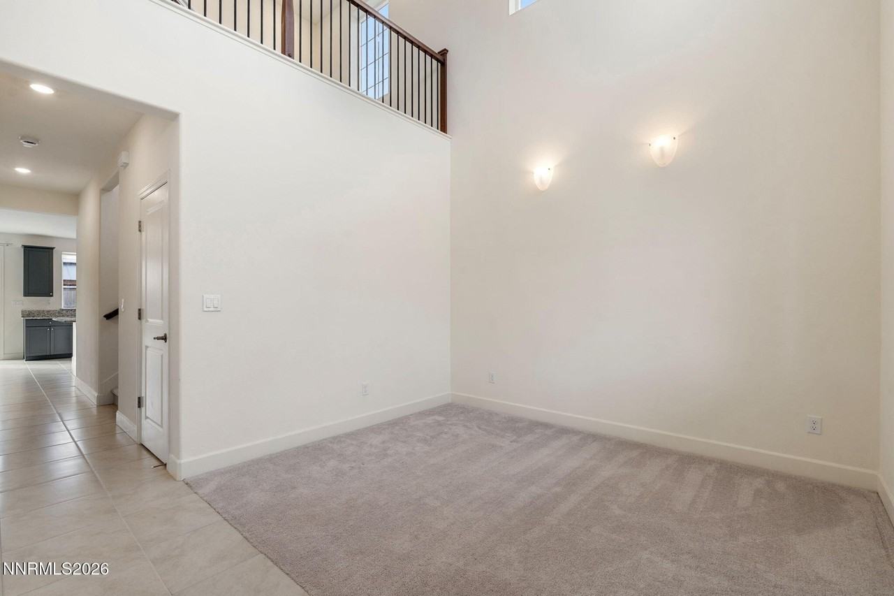 6747 Ronaldinho Dr - Photo 6 of 43