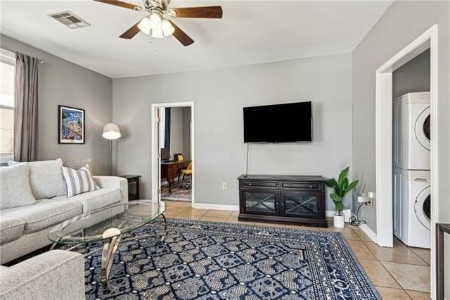 526 S Saint Patrick St #B - Photo 3 of 15