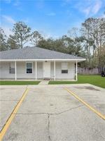 featured image of 108 Village Dr #108