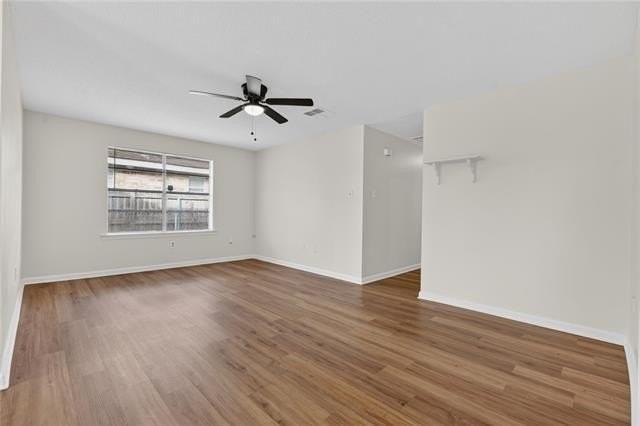 3412 Roosevelt Blvd - Photo 3 of 14