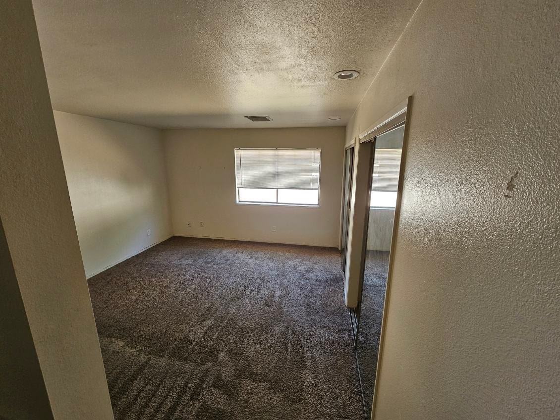 604 Perdew Ave #C - Photo 4 of 9