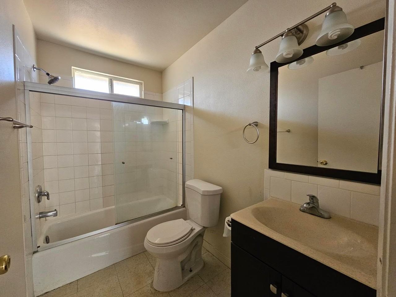 604 Perdew Ave #C - Photo 7 of 9