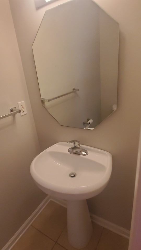 1500 4th St #B - Photo 4 of 7