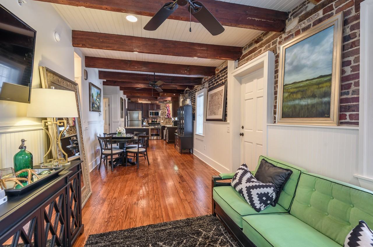 46 Queen St #A - Photo 7 of 18