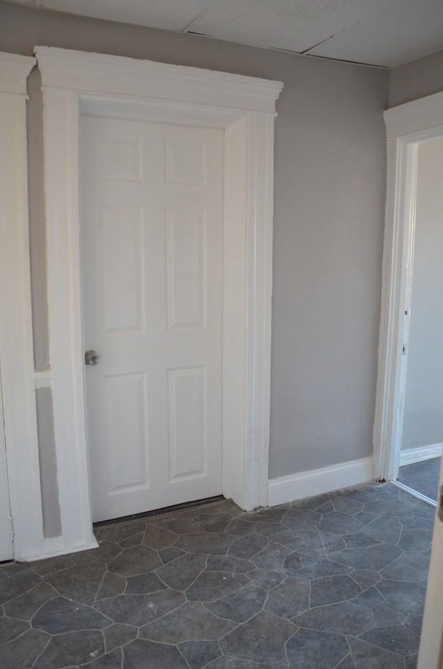 2535 Brookfield Ave - Photo 2 of 24