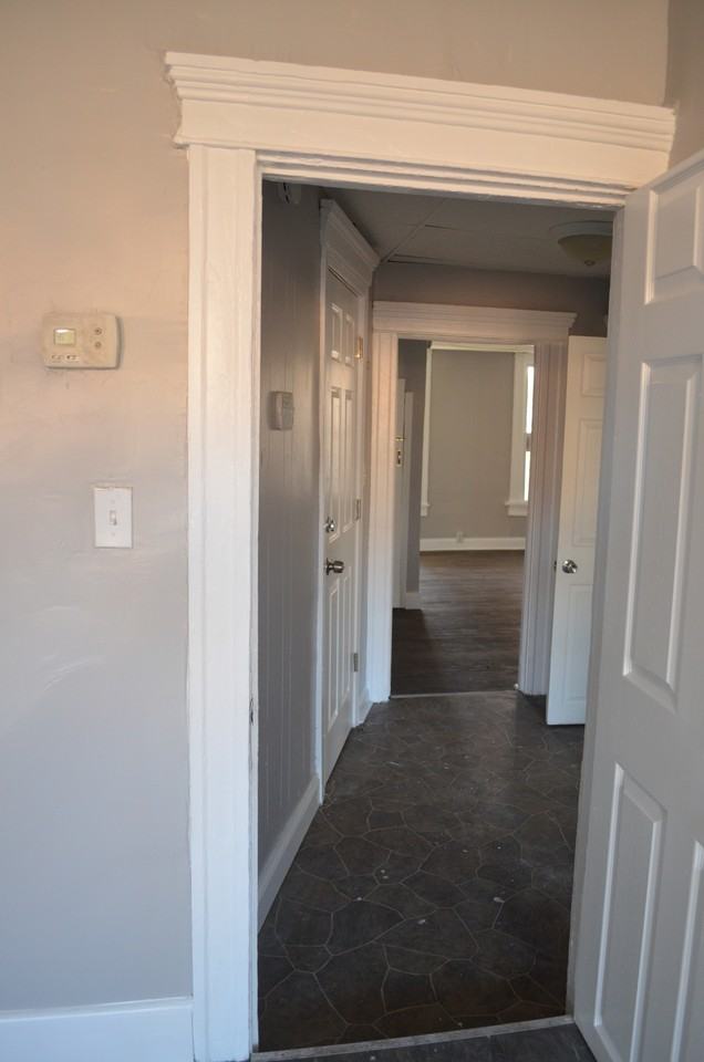 2535 Brookfield Ave - Photo 5 of 24