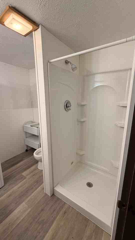 483 W Perry St - Photo 5 of 10