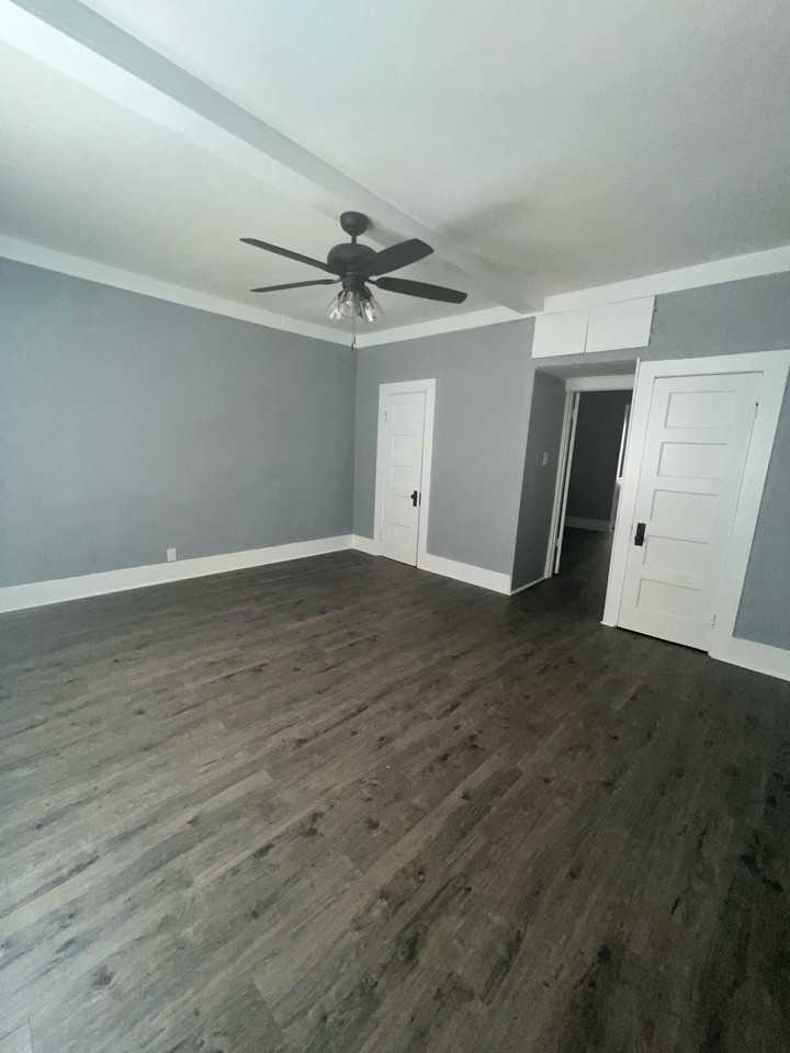 732 W Richard Ave #1 - Photo 2 of 10