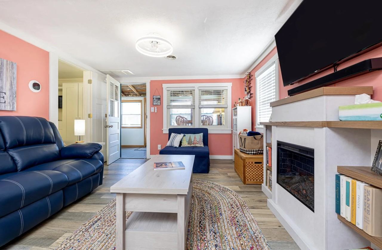 11049 Mohawk Path - Photo 2 of 23