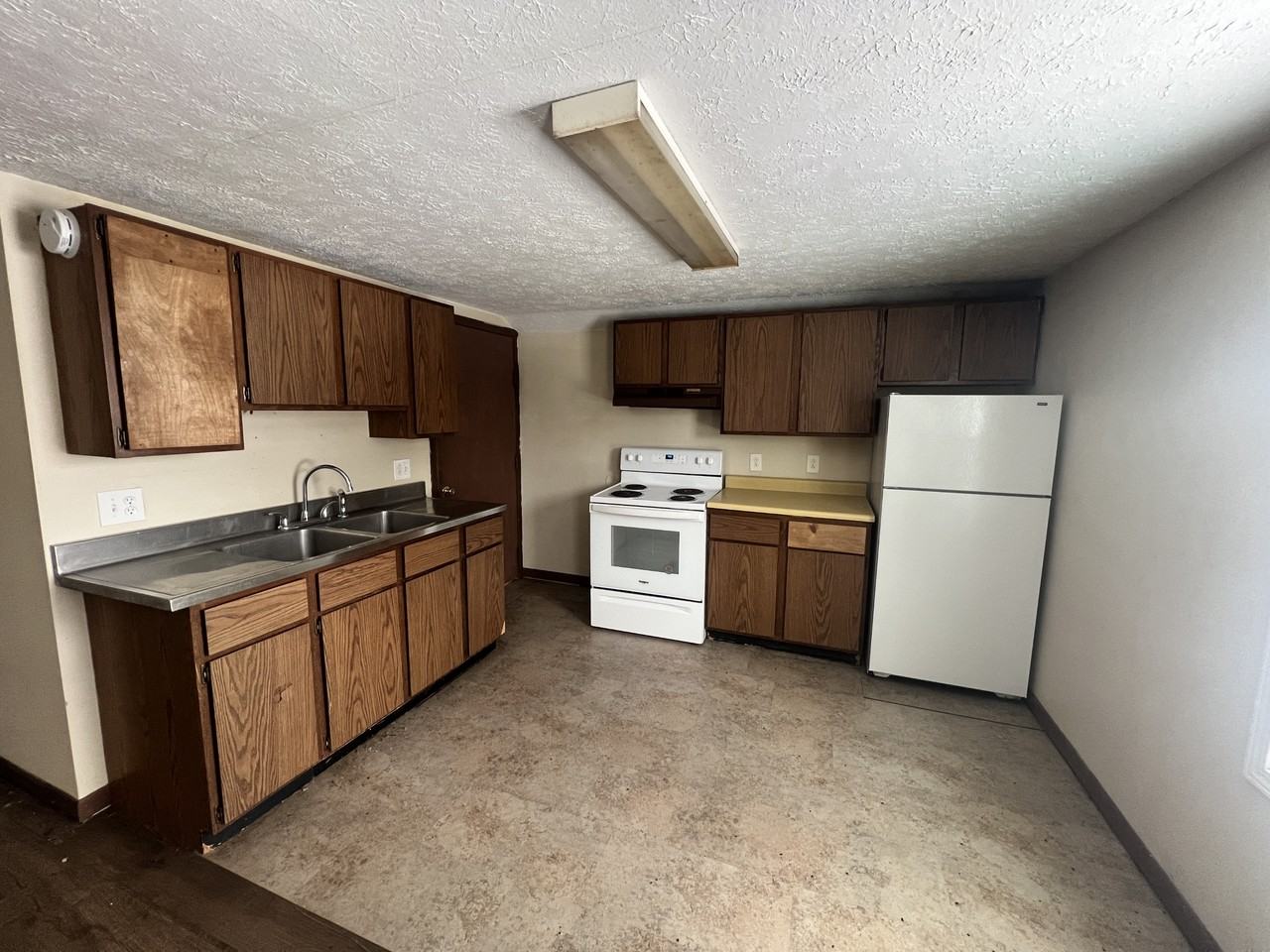 28389 Ridge Rd #C - Photo 2 of 16