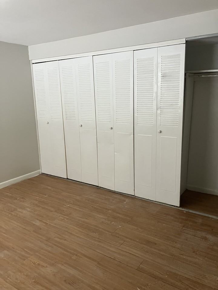 300 Polk St #302-2 - Photo 6 of 10