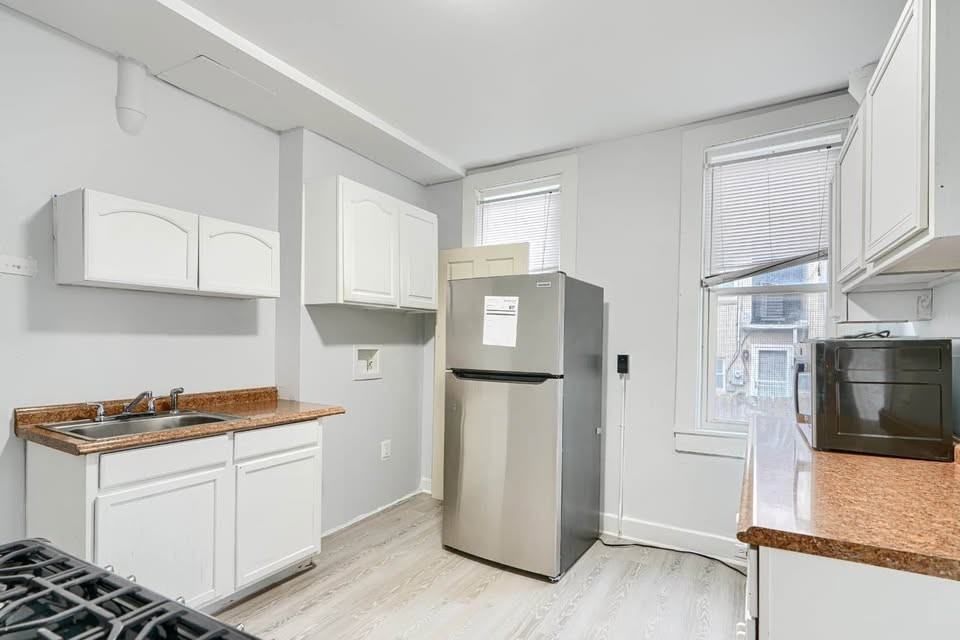 E Hoffman St - Photo 3 of 17