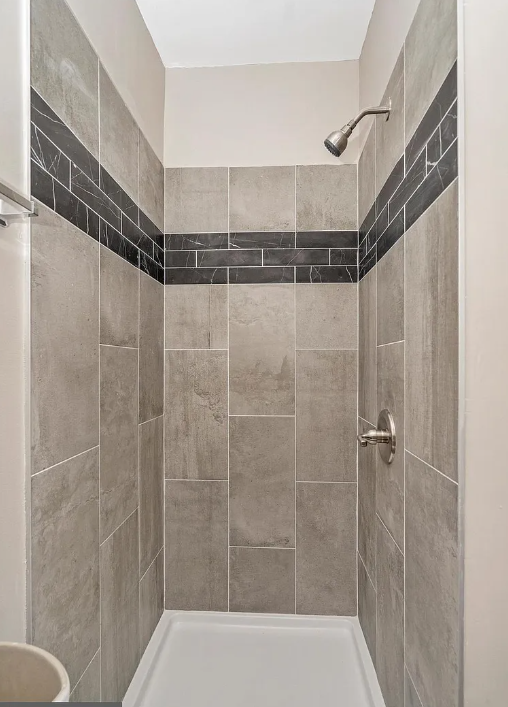 163X N Wolfe St - Photo 4 of 29