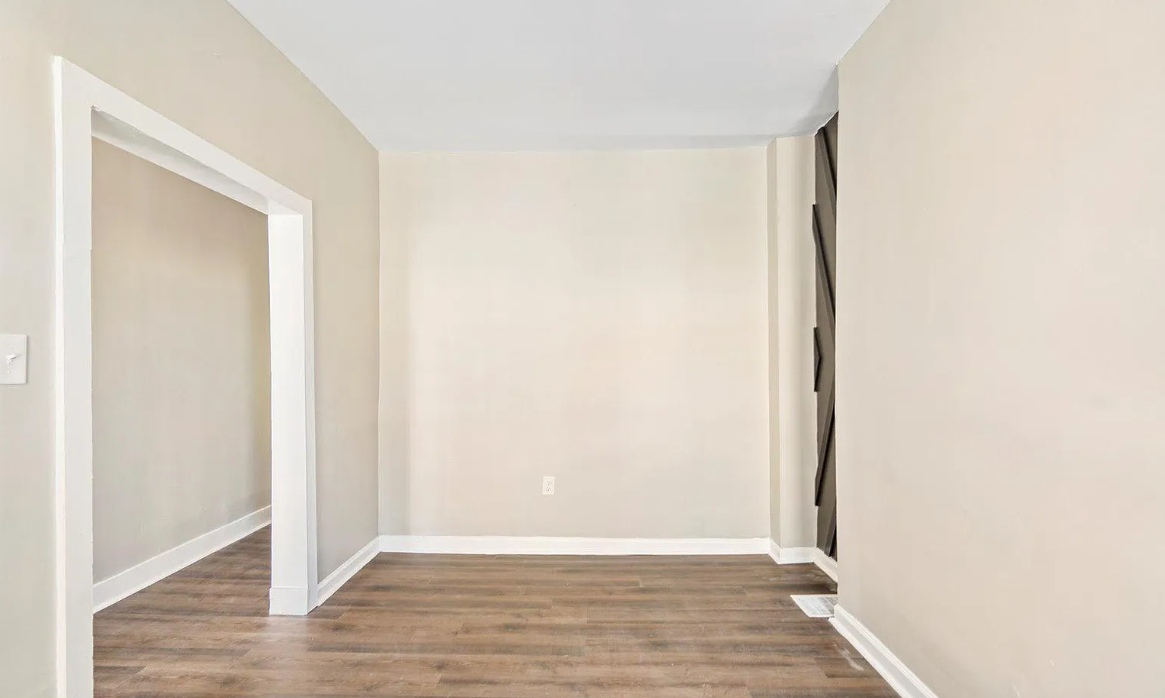 163X N Wolfe St - Photo 7 of 29