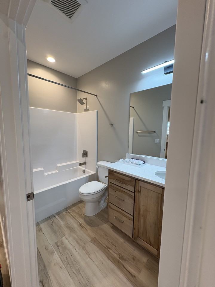 339 Main St - Photo 5 of 12