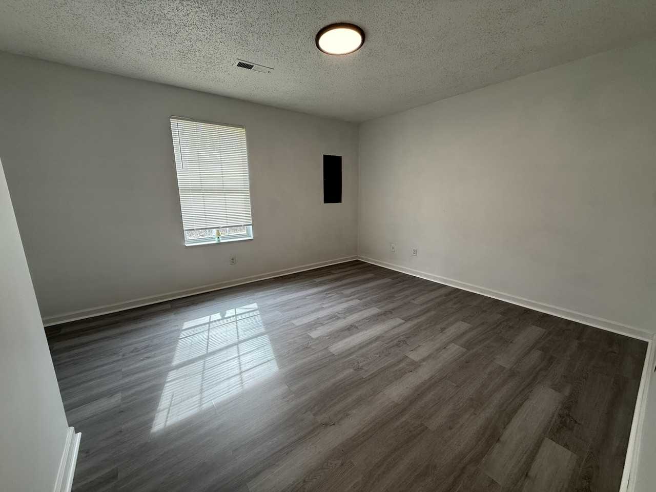 280 Wilson Dr #A - Photo 5 of 16