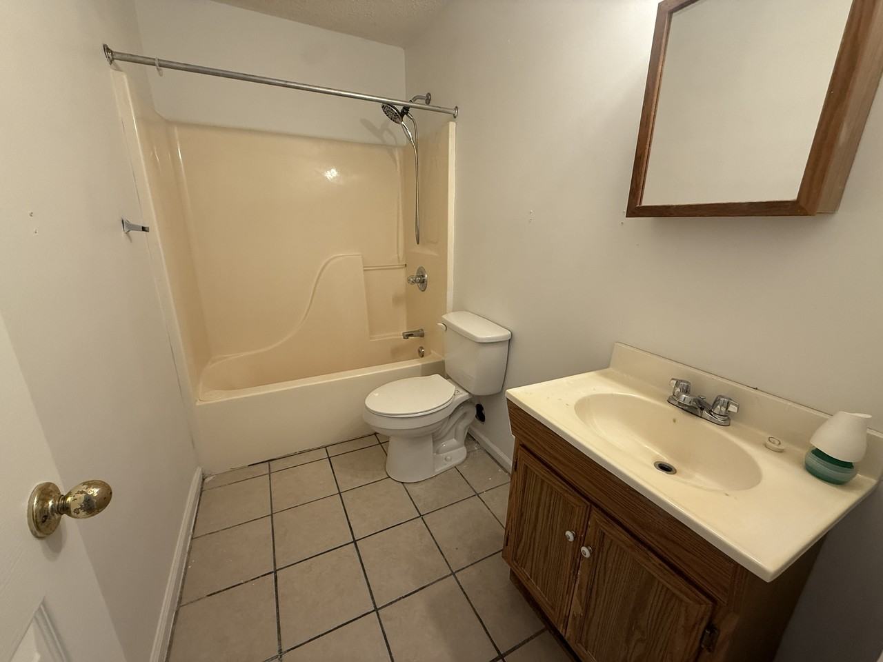 280 Wilson Dr #A - Photo 6 of 16