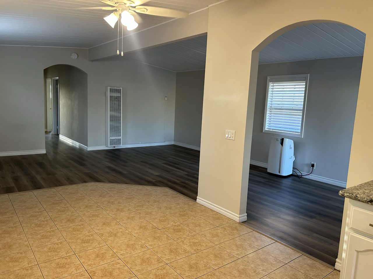 15327 Pimenta Ave - Photo 4 of 18