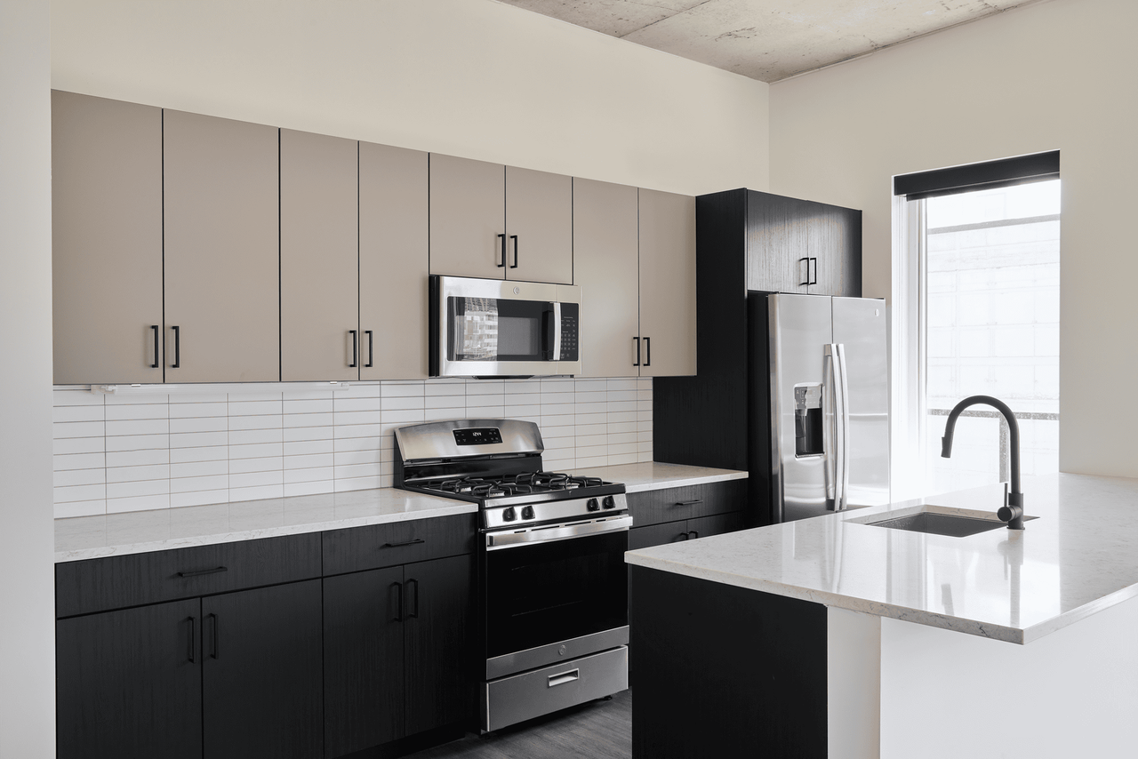 751 N Hudson Ave #C205 - Photo 7 of 17