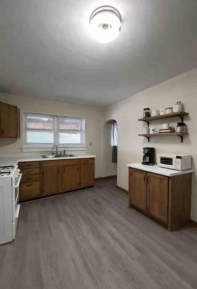 18 Cleveland Ave #1 - Photo 4 of 14