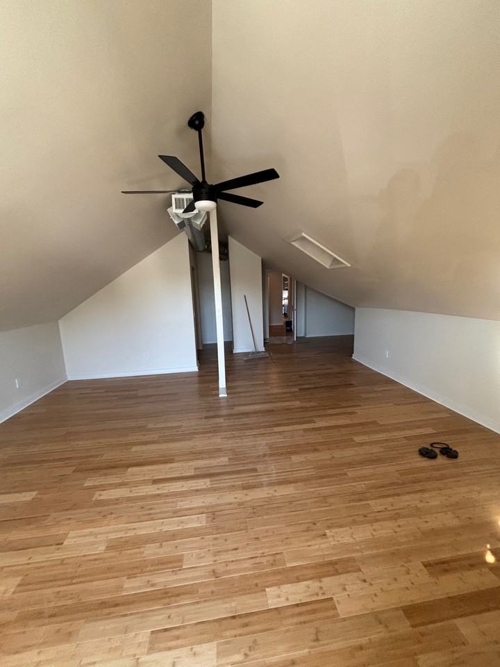 4124 Kirby Ave #4 - Photo 2 of 9