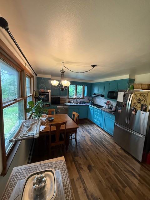 518 Spencer Rd - Photo 2 of 16