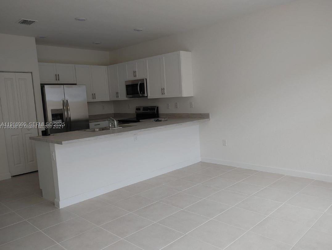 28717 Sw 132nd Pl - Photo 3 of 17