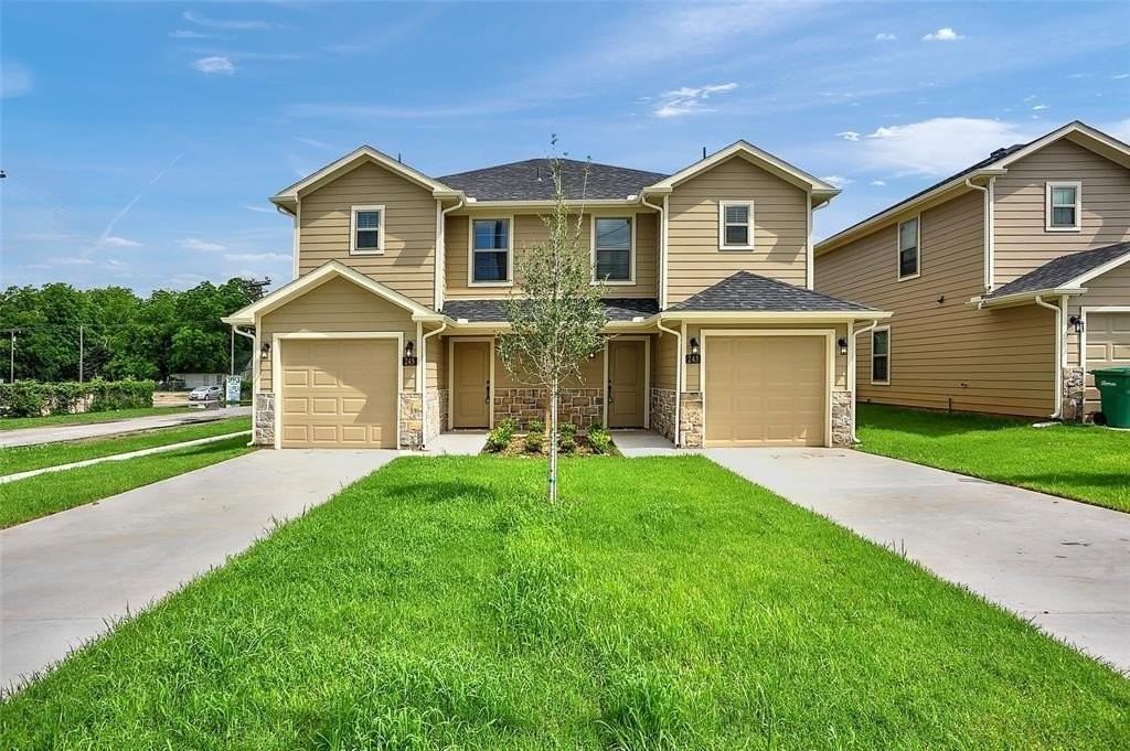 243 W Forest Ave - Photo 2 of 3