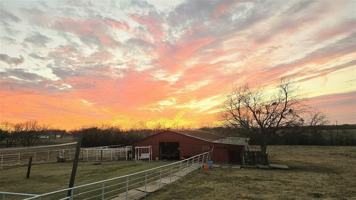 featured image of 2381 E State Highway 56