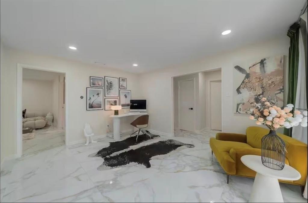 9003 Villa Park Cir - Photo 7 of 25